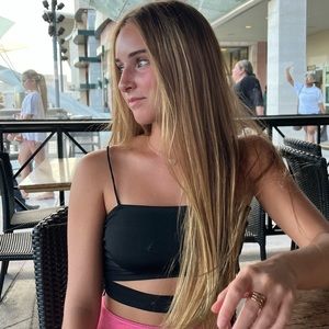 Meet your Posher, Brinley